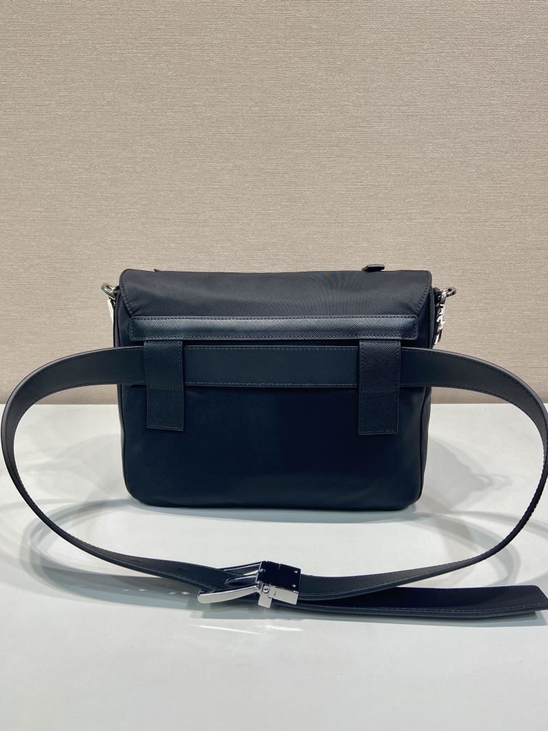 Pra*a waist chest packs